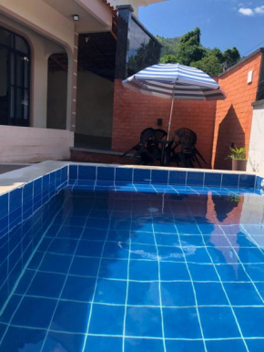 Casa temporada com Piscina